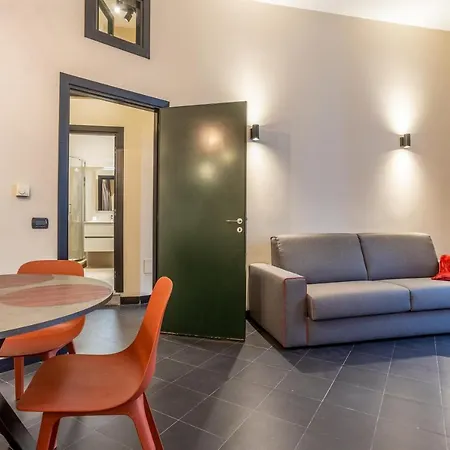 Mazz & Panell Station