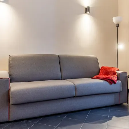 Mazz & Panell Station *