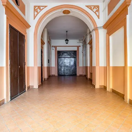 Mazz & Panell Station * Naples