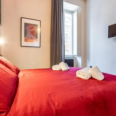 Apartment Mazz & Panell Station *