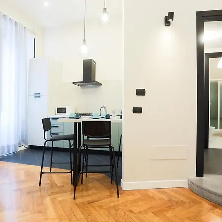 Mazz & Panell Station Naples